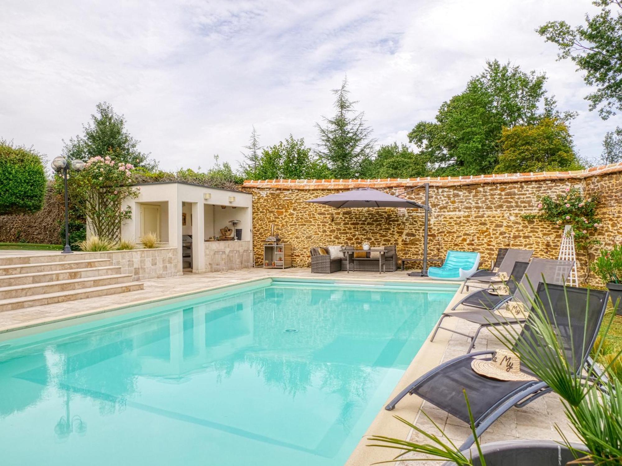 Magnifique Villa My แซงต์-ซาตูร์แนง ภายนอก รูปภาพ